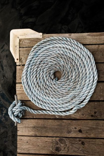 coiled-rope-on-a-boat-dock